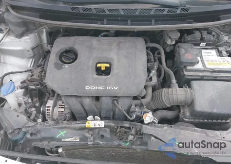 2018 Kia Forte Lx z USA, uszkodzony, nr VIN 3KPFK4A77JE227802